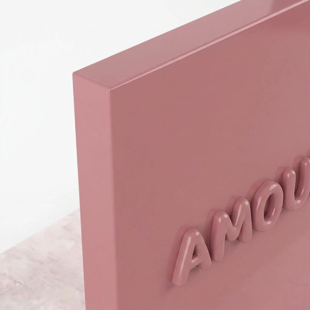 AMOUR Rose Corner Macro